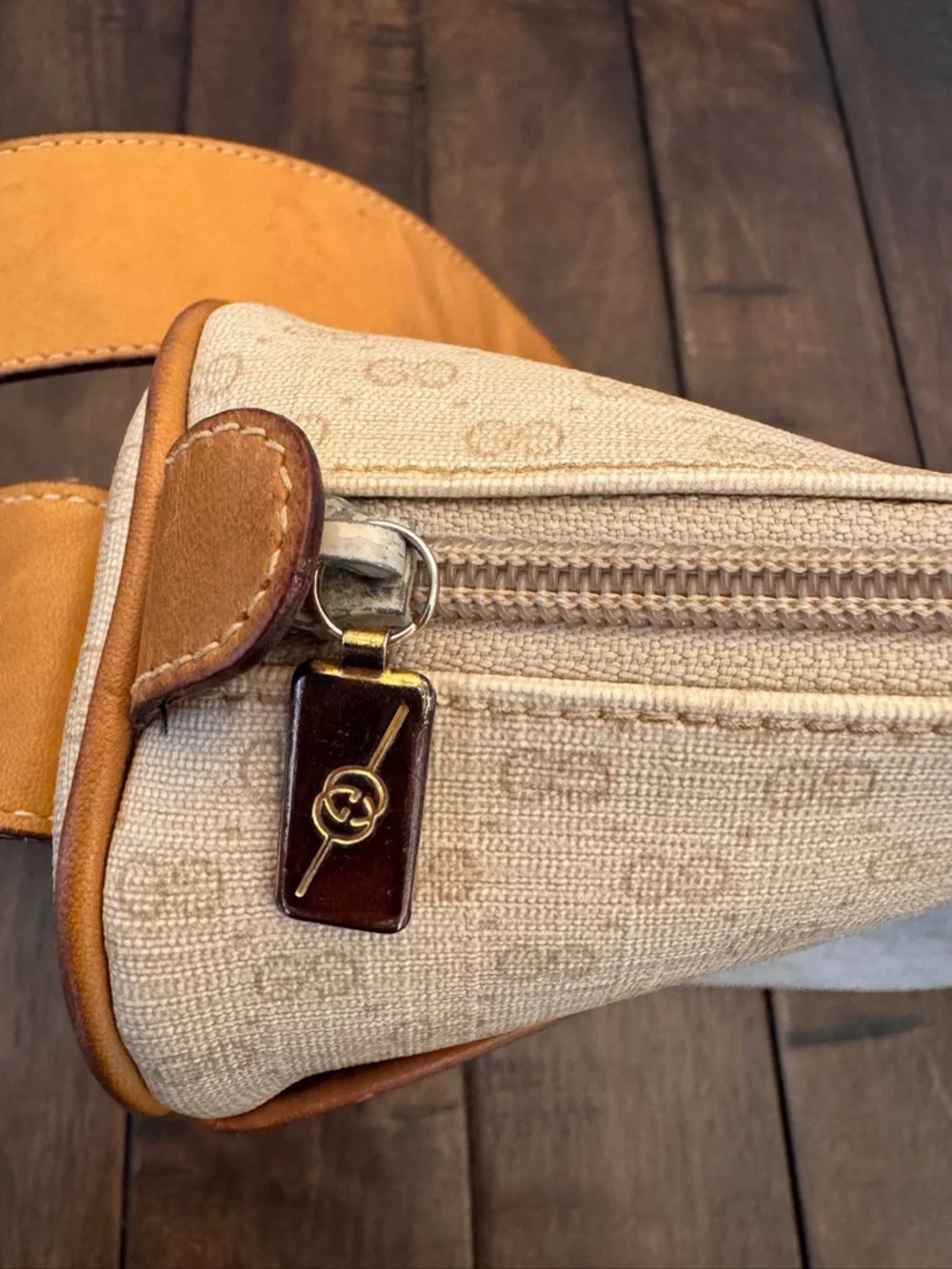 VTG Gucci Micro GG Crossbody Bag Tan Canvas Leather Italy Auth Rare - Picture 5 of 16